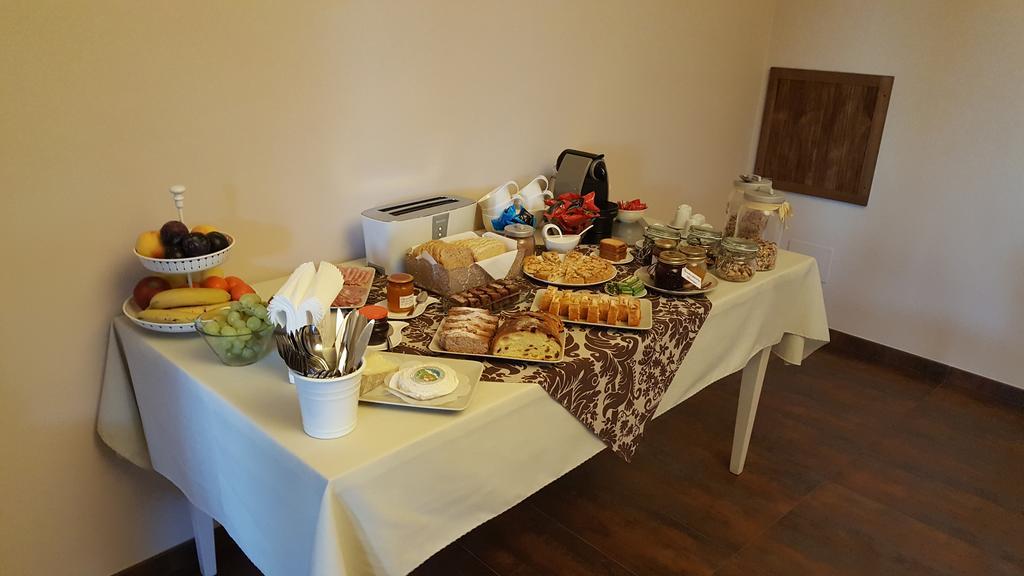 Dimora Cortese Castagnole delle Lanze Extérieur photo