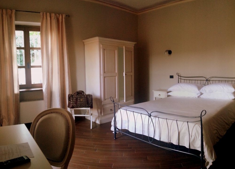 Dimora Cortese Castagnole delle Lanze Extérieur photo